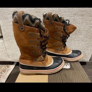Sorel Snow Boots Women’s Size 6